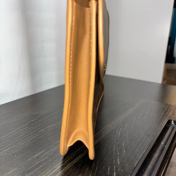 Celine Small Leather Pouch Brown - Picture 5 of 7